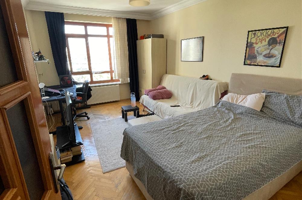 ÇANKAYA ORAN ÜSKÜDAR APARTMANIN DA SATILIK 4+1 DAİRE