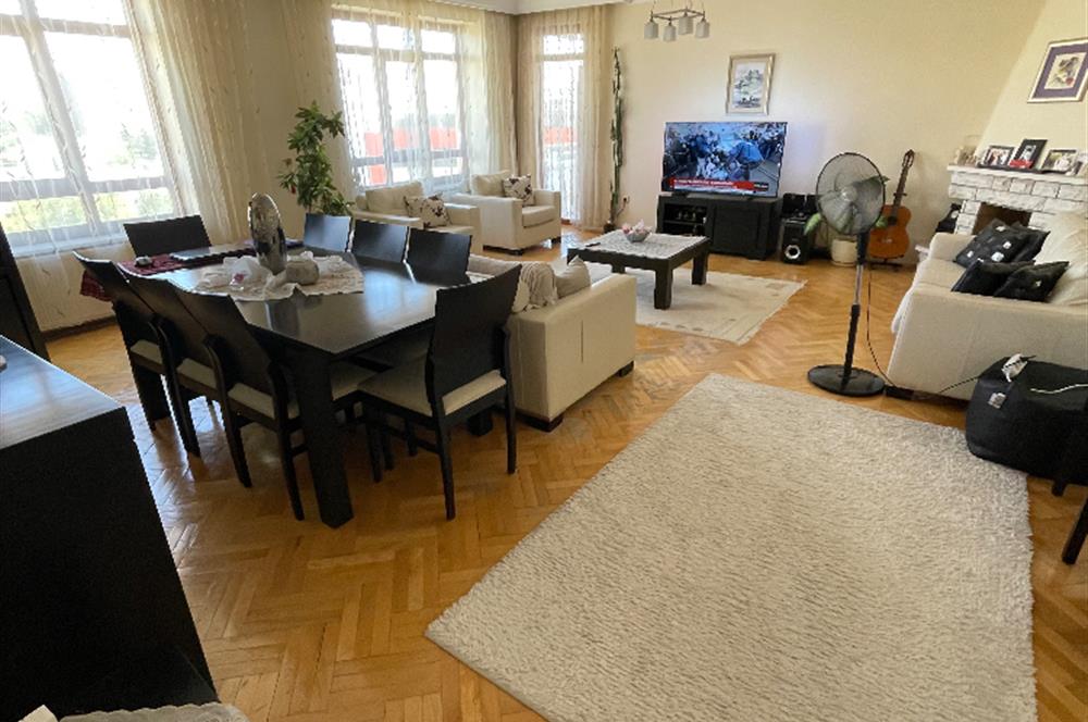 ÇANKAYA ORAN ÜSKÜDAR APARTMANIN DA SATILIK 4+1 DAİRE