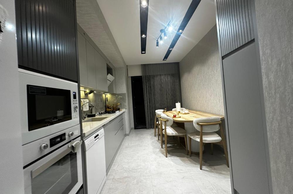 ŞEMİKLER MAHALLESİNDE SATILIK LÜKS 2+1 DAİRE