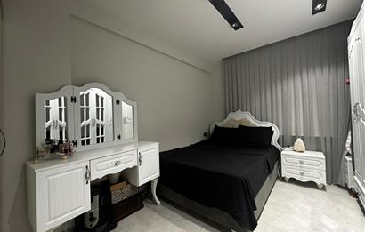 ŞEMİKLER MAHALLESİNDE SATILIK LÜKS 2+1 DAİRE