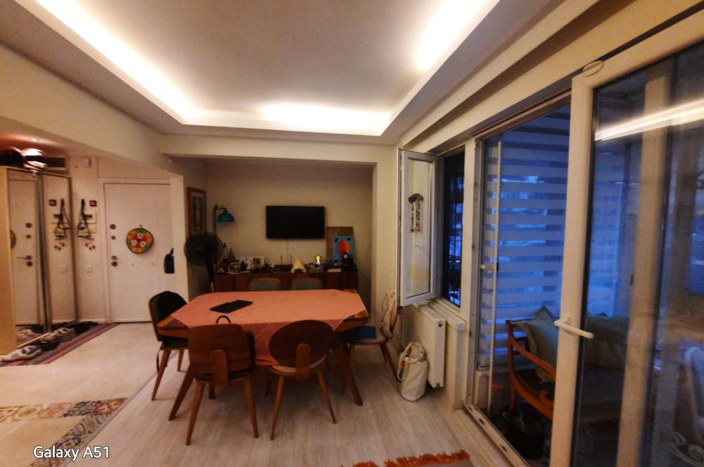 ERENKÖY DİVAN PASTANESİ SOKAĞINDA 3+1 KİRALIK 