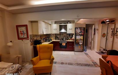 ERENKÖY DİVAN PASTANESİ SOKAĞINDA 3+1 KİRALIK 