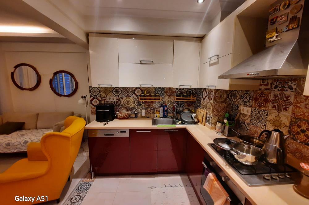 ERENKÖY DİVAN PASTANESİ SOKAĞINDA 3+1 KİRALIK 