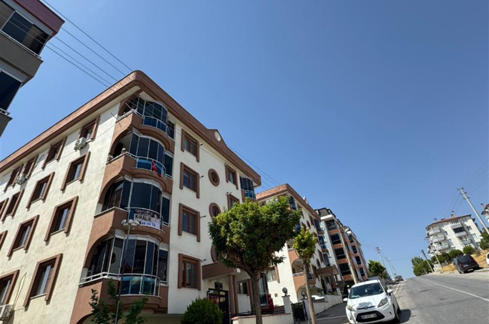 CENTURY21 BAL'DAN SİTE İÇERİSİNDE ARA KAT GENİŞ DAİRE