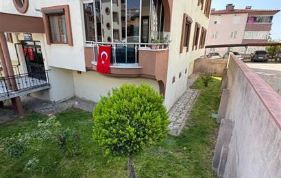 CENTURY21 BAL'DAN SİTE İÇERİSİNDE ARA KAT GENİŞ DAİRE