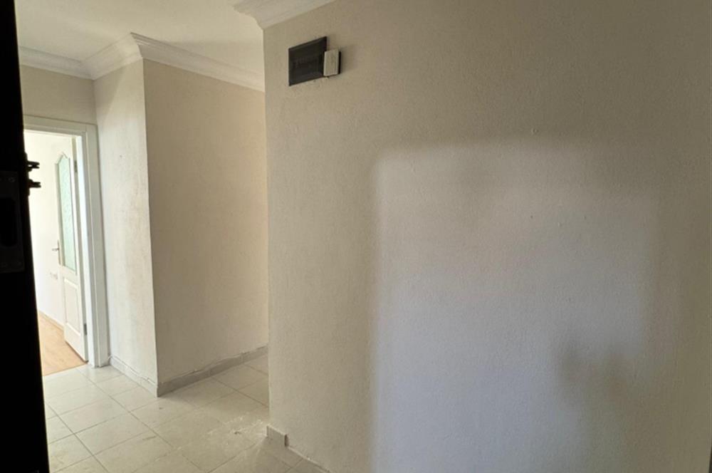 CENTURY21 BAL'DAN SİTE İÇERİSİNDE ARA KAT GENİŞ DAİRE