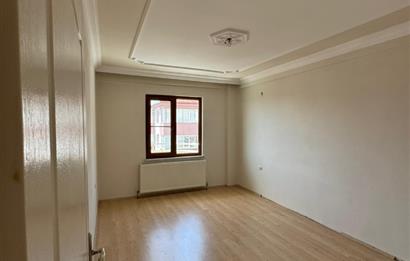 CENTURY21 BAL'DAN SİTE İÇERİSİNDE ARA KAT GENİŞ DAİRE