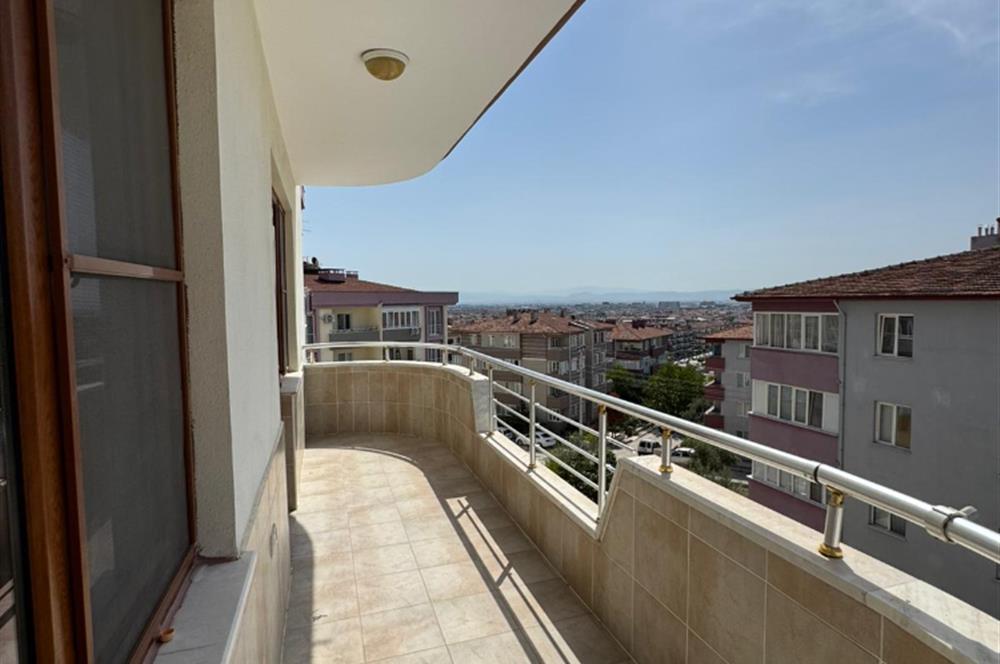 CENTURY21 BAL'DAN SİTE İÇERİSİNDE ARA KAT GENİŞ DAİRE