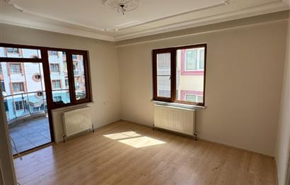 CENTURY21 BAL'DAN SİTE İÇERİSİNDE ARA KAT GENİŞ DAİRE