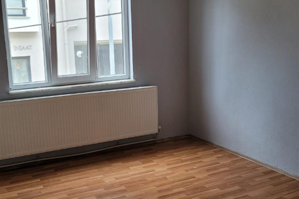  CENTURY21 BAL'DAN ADLİYE YAKINI KİRALIK ARAKAT 2+1 DAİRE