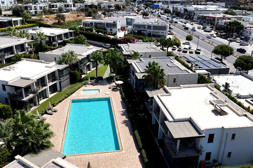 Ortakent merkezde site içerisinde esyali bahçe katı 2+1 Kiralık daire