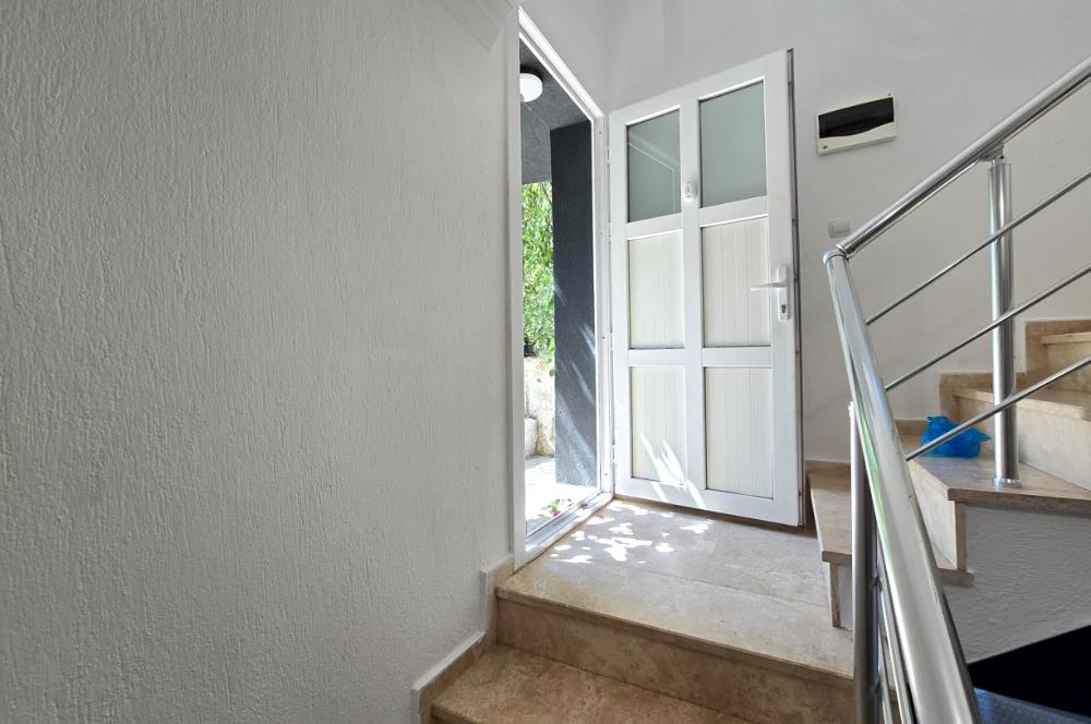 Akyarlar Akvaryum koyunda Kalekent de müstakil girişli 2+1 dublex daire
