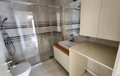 SUADİYE KAPTAN ARİF CAD. 10 YILLIK BİNA BOŞ 2+1 95 m2 NET