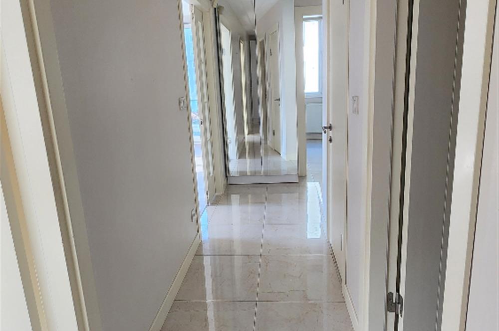 SUADİYE KAPTAN ARİF CAD. 10 YILLIK BİNA BOŞ 2+1 95 m2 NET