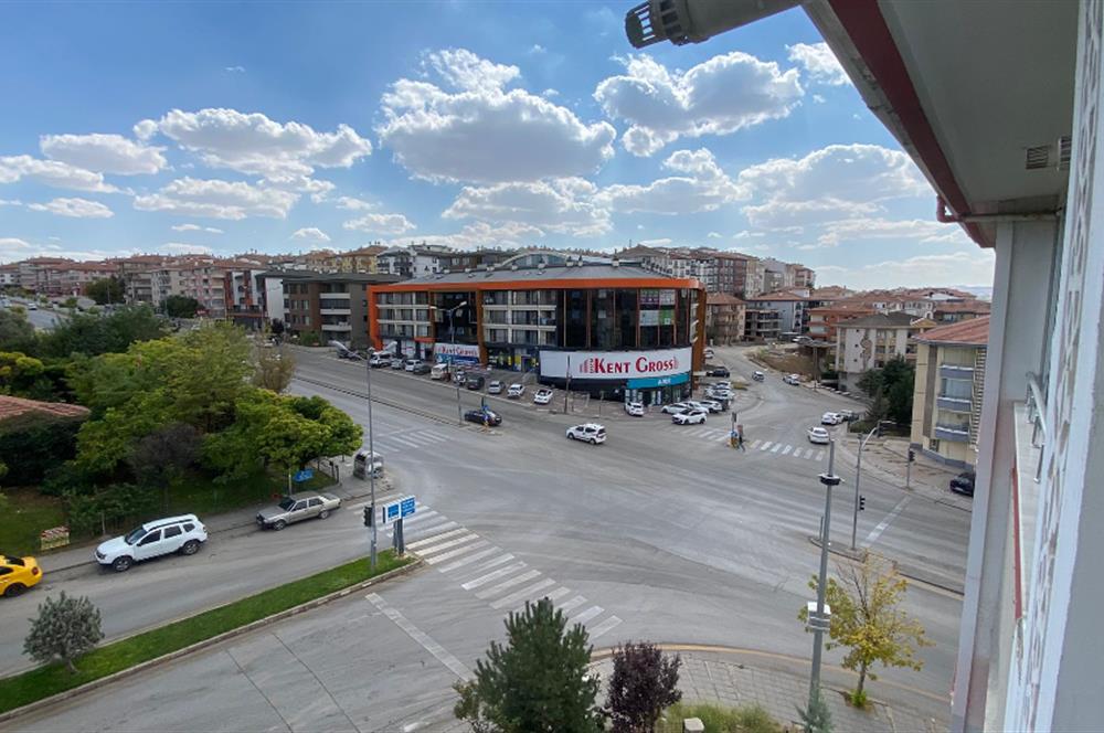ANKARA GÖLBAŞI EYMİR MAHALLESİ'NDE SATILIK DAİRE
