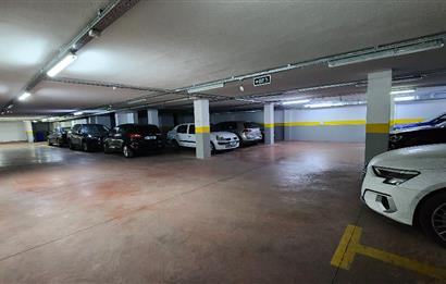 SUADİYE KAPTAN ARİF CAD. 10 YILLIK BİNA BOŞ 2+1 95 m2 NET