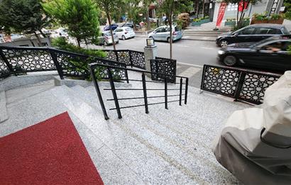 SUADİYE KAPTAN ARİF CAD. 10 YILLIK BİNA BOŞ 2+1 95 m2 NET