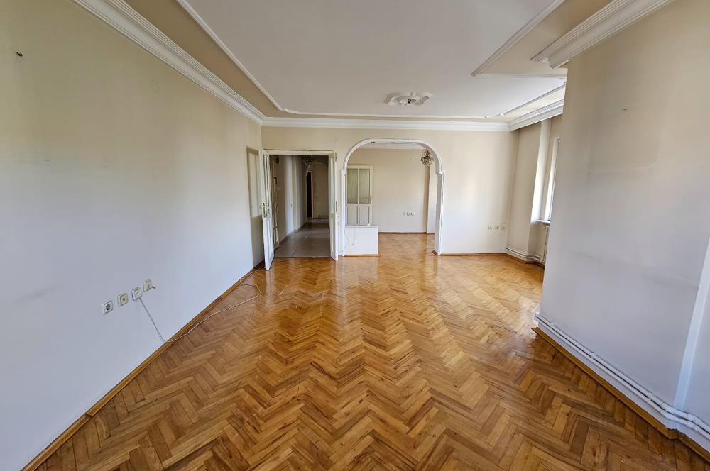 CENTURY21 BAL'DAN BAHÇELİEVLER MAHALLESİNDE 2+1 KİRALIK DAİRE