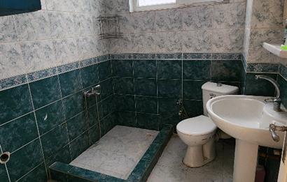 KADIKÖY CAFERAĞADA BALKONLU BOŞ 110 m2 DAİRE