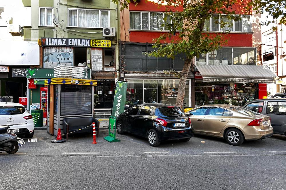 Ortaköy Dereboyuda Harika Konumda Satılık 3 Katli Bos Dukkan