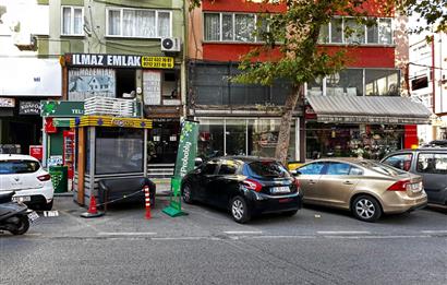 Ortaköy Dereboyuda Harika Konumda Satılık 3 Katli Bos Dukkan