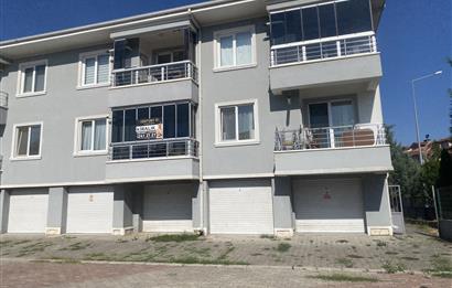 C21 MEHMET ÇAKAR'DAN EŞYALI KİRALIK DAİRE..