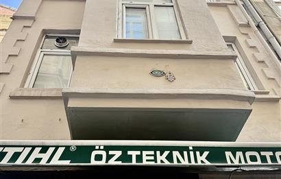 KARAKÖY MEYDAN'DA TARİHİ BİNADA KİRALIK OFİS