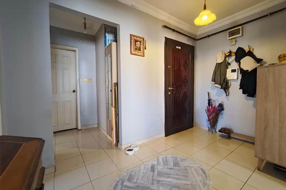 Taşdelen Merkez Megakent Sitesinde yola cephe 2+1 Satılık Daire