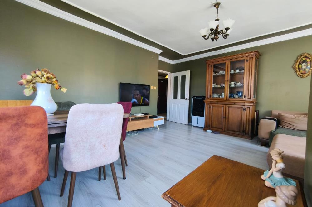 Taşdelen Merkez Megakent Sitesinde yola cephe 2+1 Satılık Daire