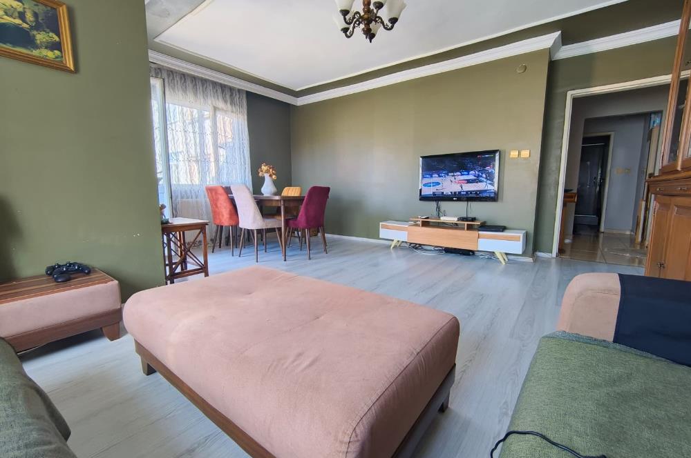 Taşdelen Merkez Megakent Sitesinde yola cephe 2+1 Satılık Daire