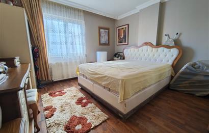 Taşdelen Merkez Megakent Sitesinde yola cephe 2+1 Satılık Daire