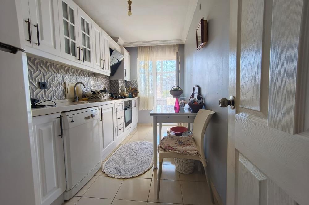 Taşdelen Merkez Megakent Sitesinde yola cephe 2+1 Satılık Daire