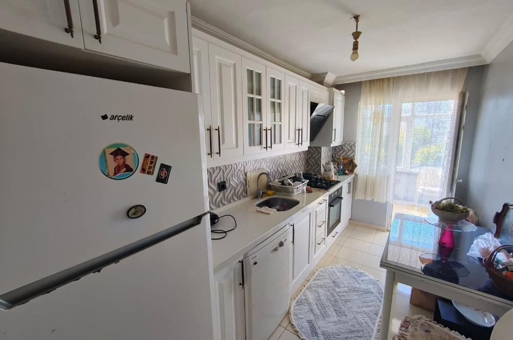 Taşdelen Merkez Megakent Sitesinde yola cephe 2+1 Satılık Daire