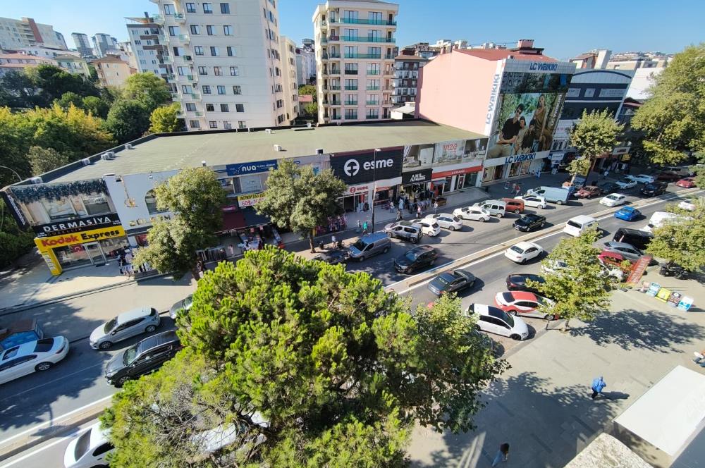 Taşdelen Merkez Megakent Sitesinde yola cephe 2+1 Satılık Daire