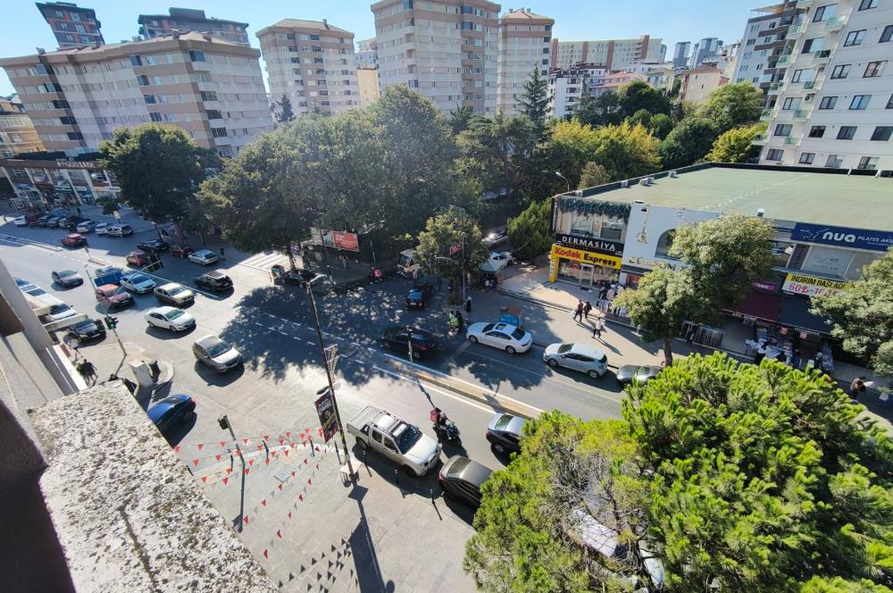 Taşdelen Merkez Megakent Sitesinde yola cephe 2+1 Satılık Daire
