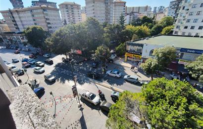 Taşdelen Merkez Megakent Sitesinde yola cephe 2+1 Satılık Daire
