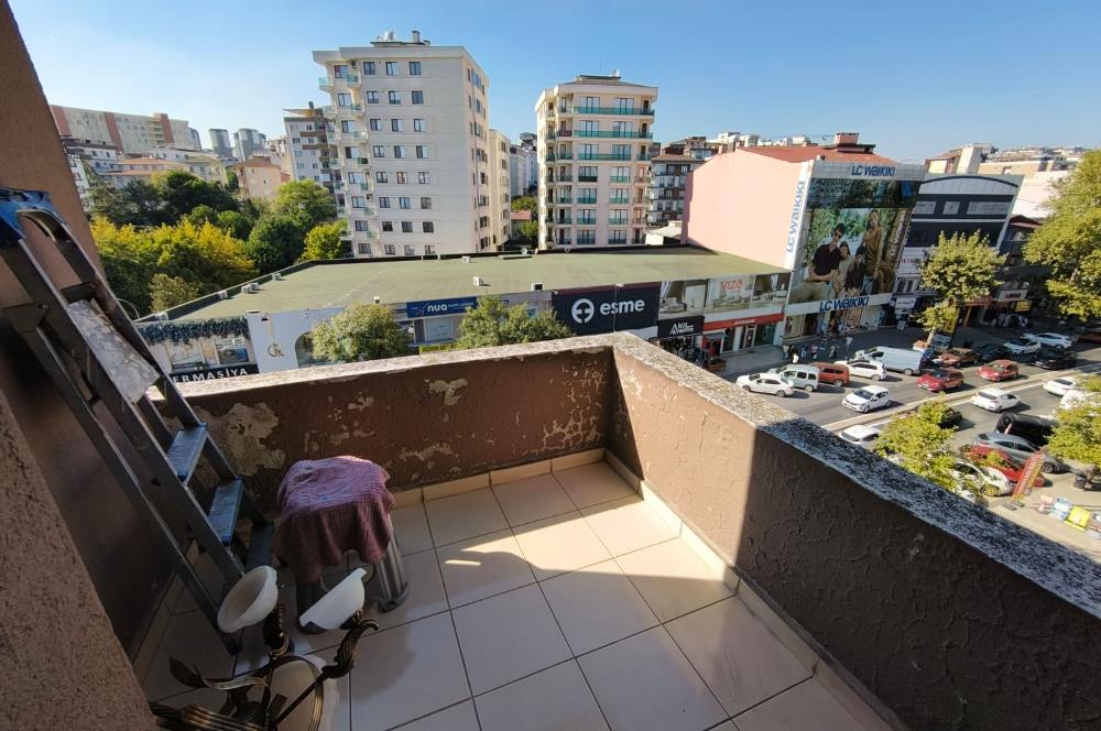 Taşdelen Merkez Megakent Sitesinde yola cephe 2+1 Satılık Daire