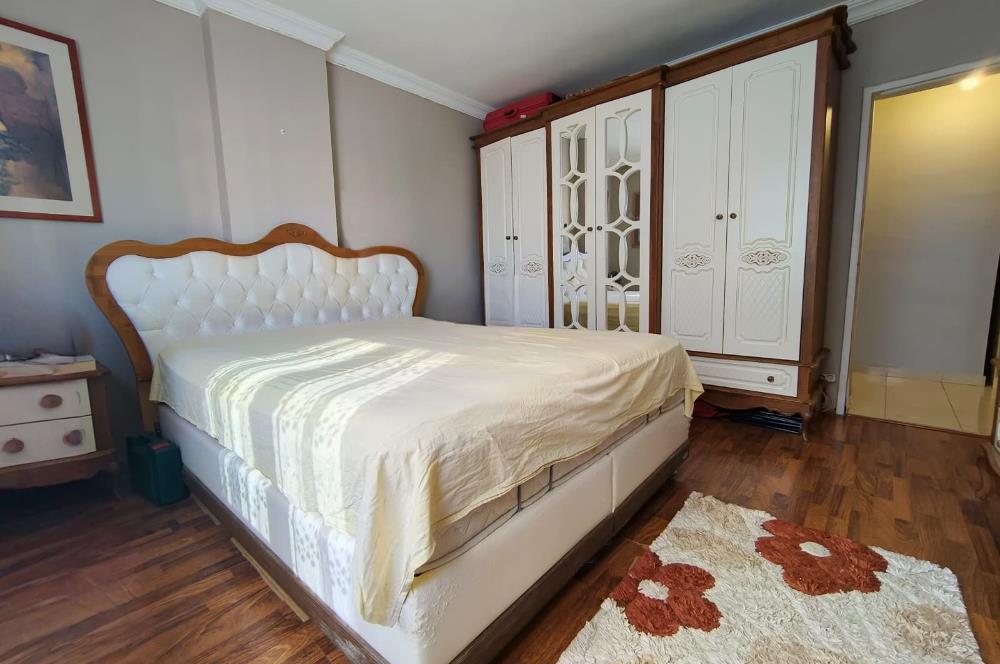 Taşdelen Merkez Megakent Sitesinde yola cephe 2+1 Satılık Daire