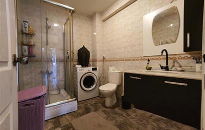 Taşdelen Merkez Megakent Sitesinde yola cephe 2+1 Satılık Daire
