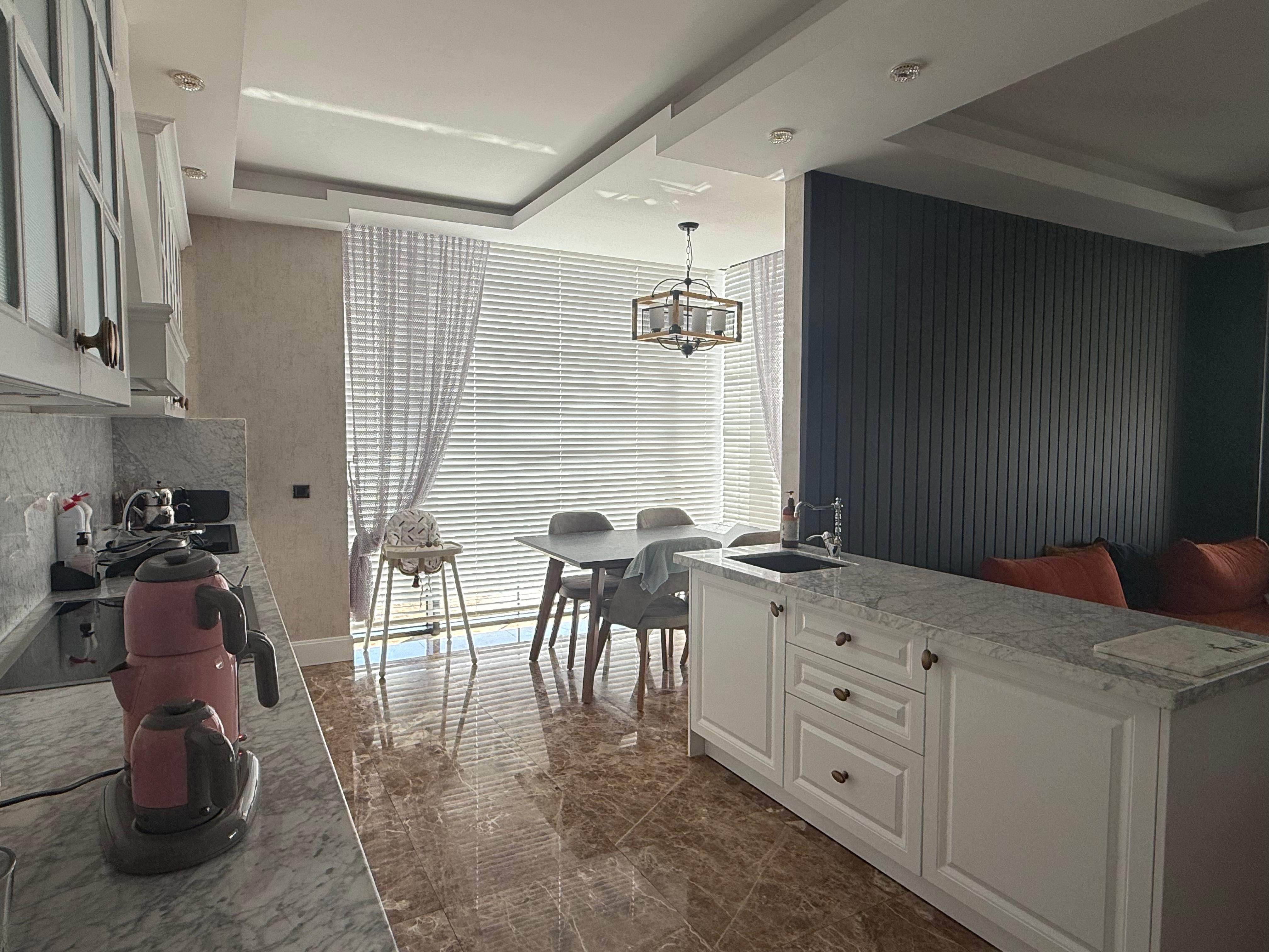 YAŞAMKENTİN EN GÜZEL SİTESİNDE KİRALIK 4+1