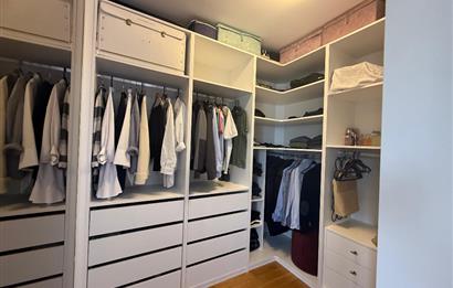 YAŞAMKENTİN EN GÜZEL SİTESİNDE KİRALIK 4+1