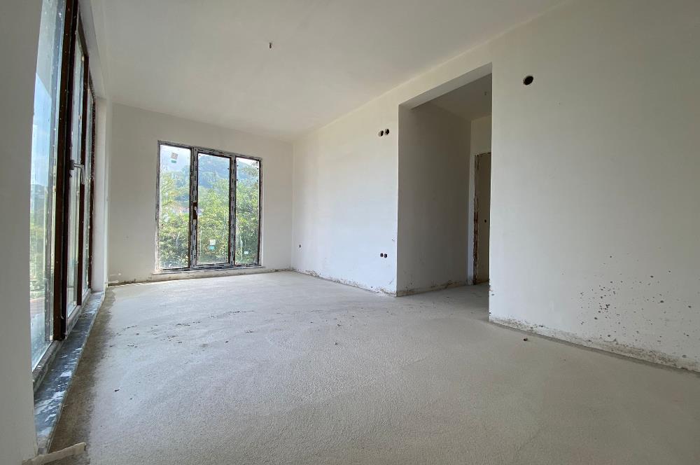 CENTURY 21'DEN PERŞEMBE'DE DENİZE SIFIR VİLLALAR