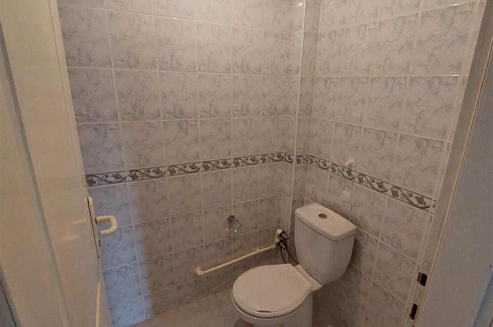 TÜRKKONUT'TA BOŞ DAİRE