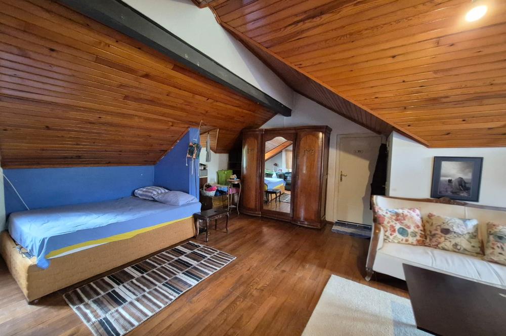 Demirciköy'de Site İçerisinde 600 m² Bahçeli Müstakil Villa
