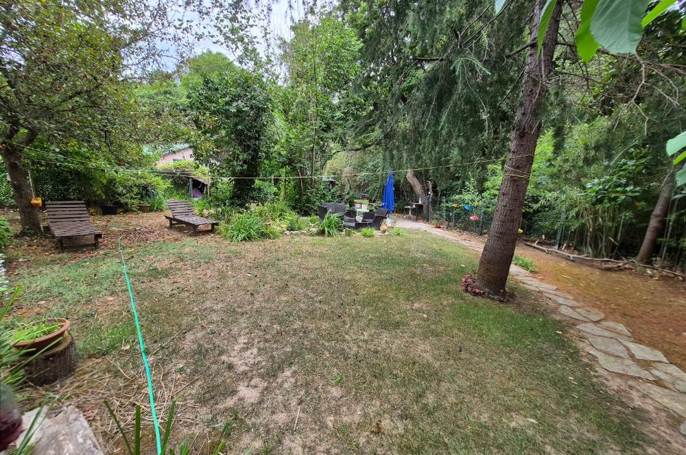 Demirciköy'de Site İçerisinde 600 m² Bahçeli Müstakil Villa