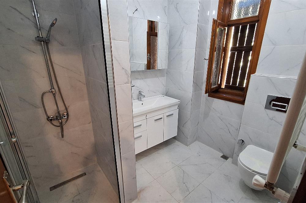 ZEKERİYAKÖY MERKEZ'DE KİRALIK TAM MÜSTAKİL KOZA VİLLASI 5+2
