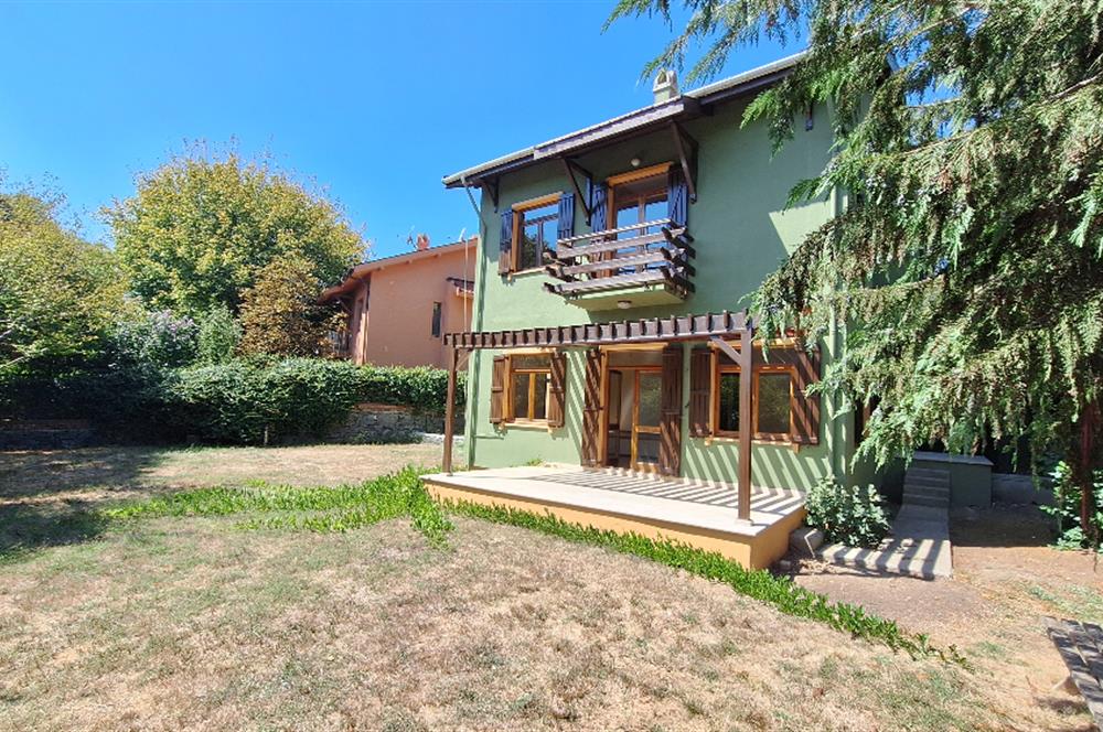 ZEKERİYAKÖY MERKEZ'DE KİRALIK TAM MÜSTAKİL KOZA VİLLASI 5+2