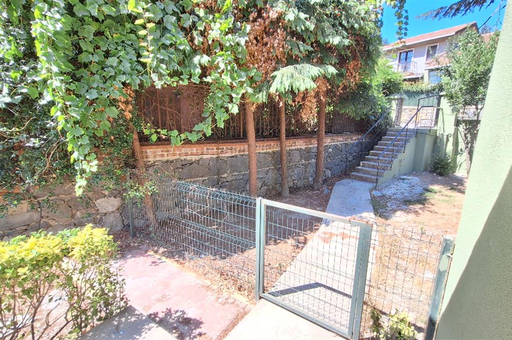 ZEKERİYAKÖY MERKEZ'DE KİRALIK TAM MÜSTAKİL KOZA VİLLASI 5+2