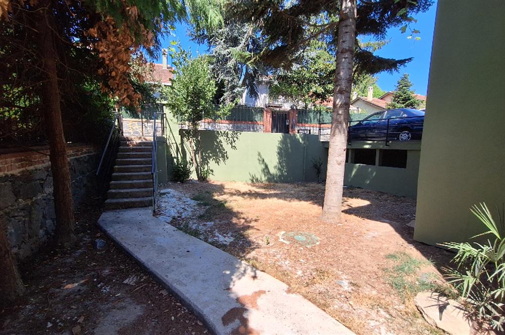 ZEKERİYAKÖY MERKEZ'DE KİRALIK TAM MÜSTAKİL KOZA VİLLASI 5+2
