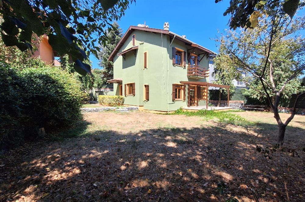 ZEKERİYAKÖY MERKEZ'DE KİRALIK TAM MÜSTAKİL KOZA VİLLASI 5+2